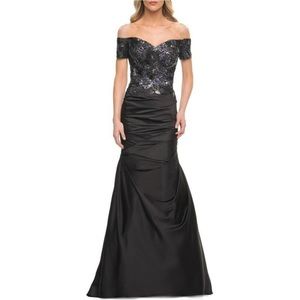 NWT La Femme Black 8 Off the Shoulder Embroidered Satin Mermaid Dress Gown $639